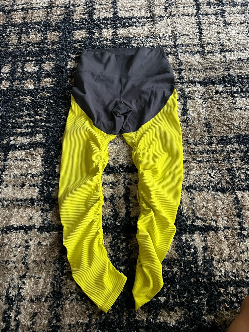 ZYIA  Women’s High-Waist Colorblock Active Leggings - Neon Yellow & Dark Gray